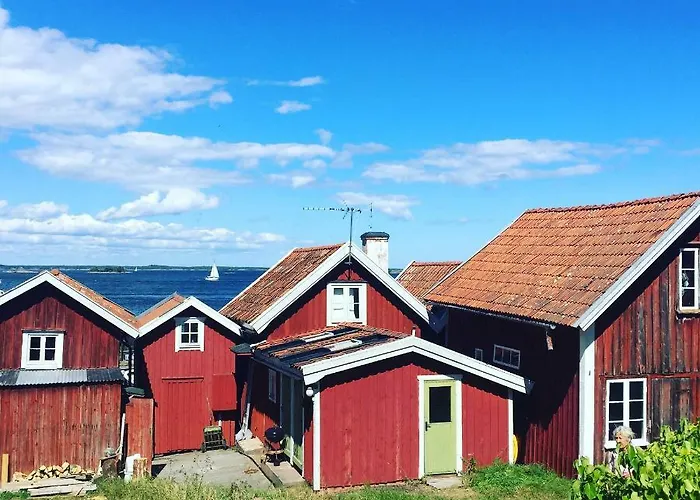 Archipelago-House With Pool, Boat And Bikes